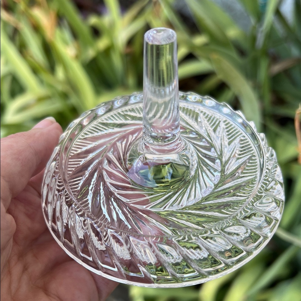 Clear Glass Etched Crystal Ring Holder Jewelry Organizer Display Vanity Decor